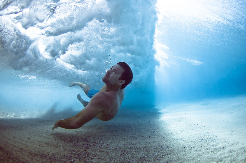 Illustration for article titled This is what it looks like to fight against the ocean